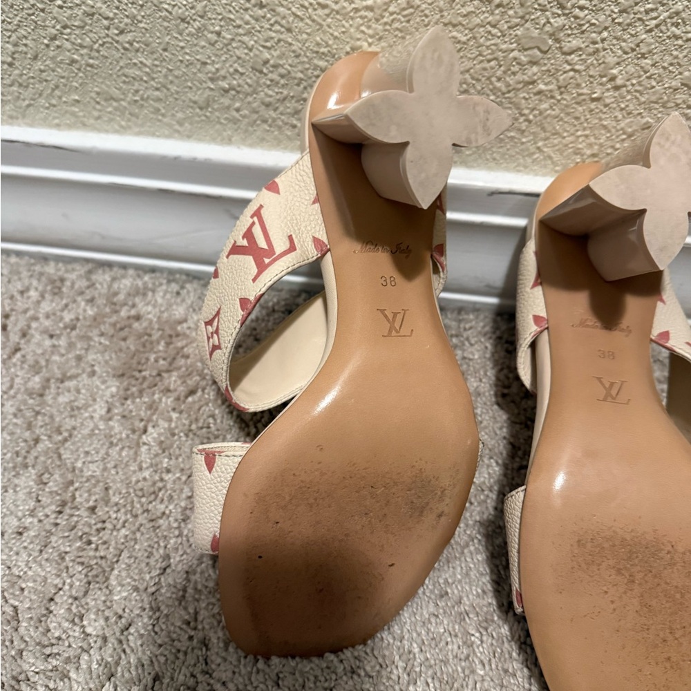 Louis Vuitton Cream and Light Brown Monogram Two-Band Heel Mule - Picture 6 of 11